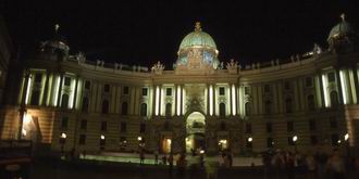 Vienna, Michaelerplatz e palazzo Michaelertrakt