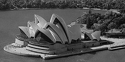 Sydney Opera House. Vista dal ponte.
