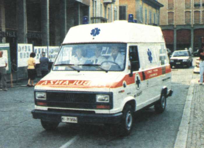 ambulanza_6.jpg 32.1K