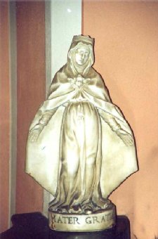 statua della Beata Vergine