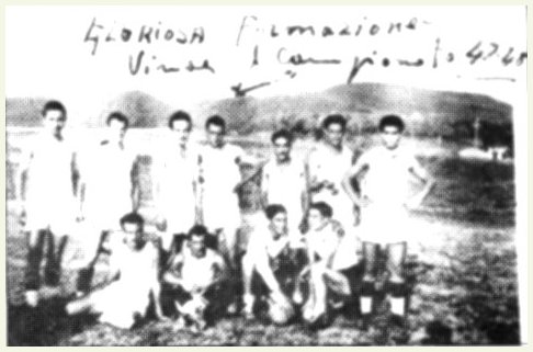 Una delle prime squadre di calcio del Curinga - Dal libro del prof E. Gaudino
