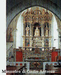 Santa Maria dell'Isola: Interno (16333 byte)