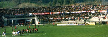 B'95-'96 Cosenza-Salernitana=0-0 la Curva Bergamini
