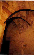 Montalto. Cripta della Cattedrale Basilica. Archi di sostegno della scala a chiocciola a servizio della torre campanaria, costruita in et sistina.