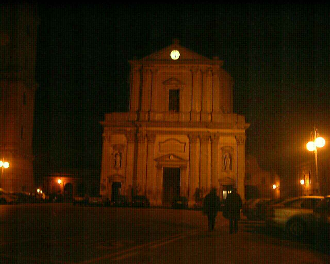 Piazza by night