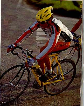 ciclista.jpg (48750 byte)