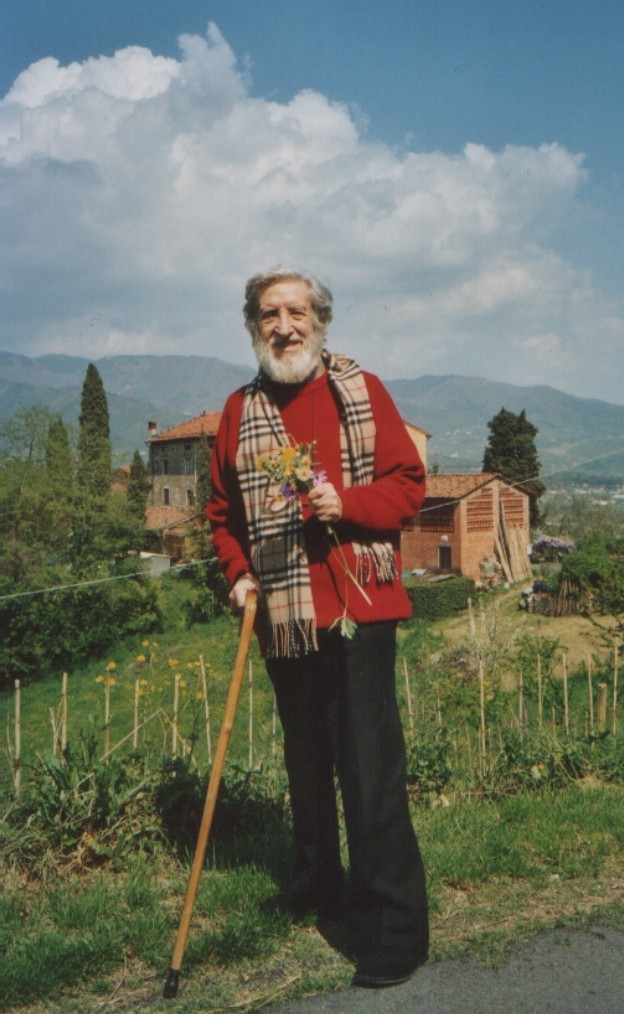 On. Francesco Malfatti  (o Cecco) presso la sua casa di Lucca 