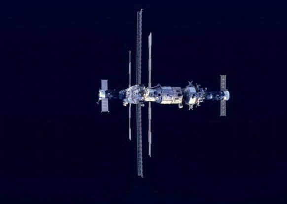 La stazione spaziale russa Mir (Foto NASA)