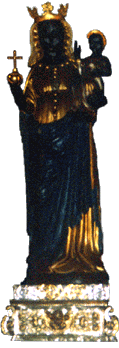la statua della Madonna Nera d'Oropa