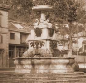 Fontana - Piazza S.Pio