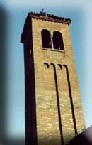 Particolare del campanile della chiesa