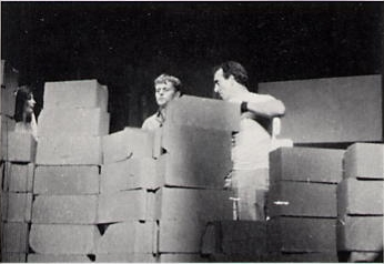Momenti dello spettacolo di Merce Cunningham "The Construction of Boston". Maidman Playhouse, New York, 4 maggio 1962.