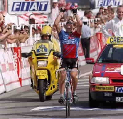 1995: Lance dedica la vittoria a Fabio.