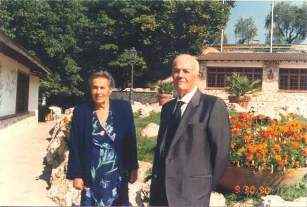 Amalia Buonafina e Sabatino Musilli nel 1991, i nonni di Pietro e Stefano Musilli che ora riposano nel cimitero di Casalbuono in provincia di Salerno