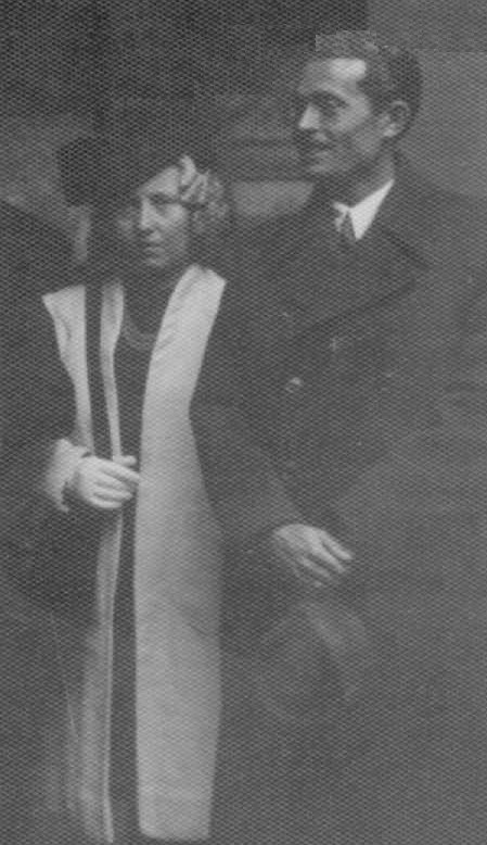 Clicca qui per ingrandire l'immagine di Teresa Temofonte e Giovanni Rebecchi, fratello di Felice. Felice Rebecchi, marito di Teresa, mor il 24 maggio 1941 nella II guerra mondiale