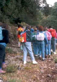 Gruppo di studenti durante un'escursione