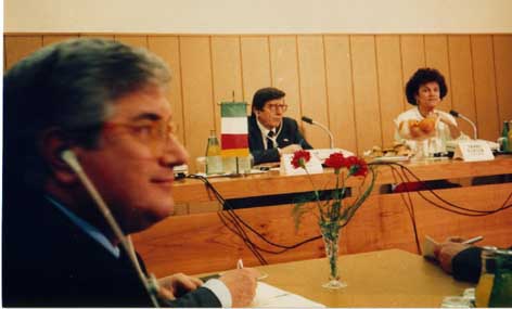 Il prefetto Lauro ( a sinistra ) al Congresso O.N.U. di Berlino