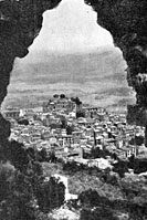 Panorama da S.Nicola - Foto tratta dal libro " Usi e costumi della vecchia Sgurgola " di Menotti Morgia