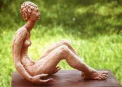740101- nudo seduto - cm. 26 terracotta
