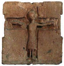 Crocifisso a bassorilievo su pietra del secolo VII