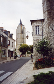 La tour St-Firmin, sulla piazza di Beaugency