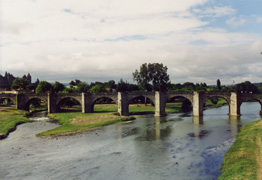 L'affascinante Pont Vieux, visto dal Pont Neuf