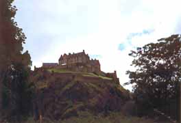  Vista sul castello di Edimburgo; in estate qui si svolge il famoso Festival di Edimburgo; autore Carlo Trezzi